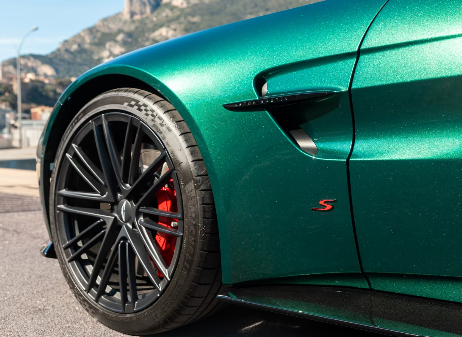 Aston Martin V8 Vantage - Imagen 7