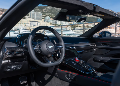 Aston Martin V8 Vantage - Imagen 9