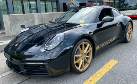 Porsche 911 Carrera 4 - Imagen 2