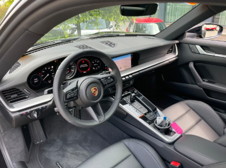 Porsche 911 Carrera 4 - Imagen 6